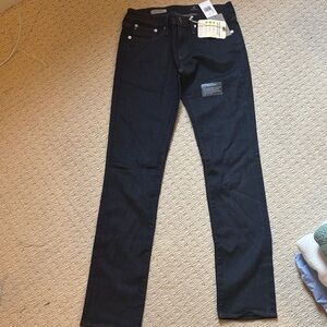 Women’s Dark Blue Jeans